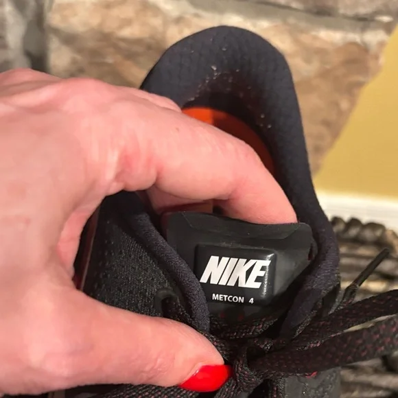 Nike men’s Met Con Running Shoes Size 9.5 - Picture 4 of 7